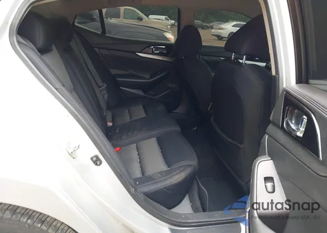 2016 Nissan Maxima 3.5 S из США, поврежденный, VIN 1N4AA6AP9GC412013